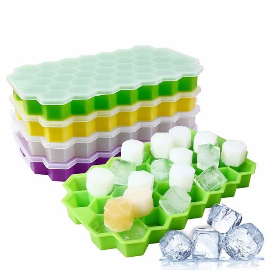 37 Grids Hexagon Shape Ice Cube Tray with Lid এর ছবি