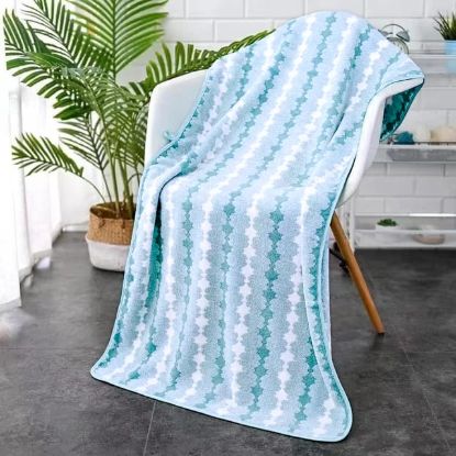 Warp Knitted Premium Bathing Towel এর ছবি